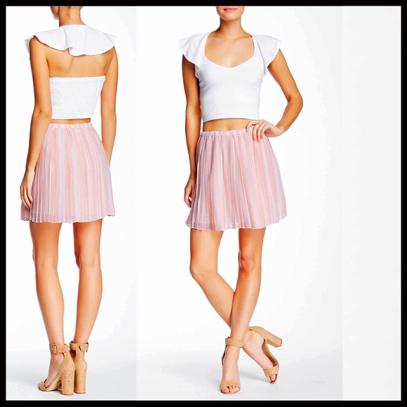 BCBGENERATION PLEATED CHIFFON PASTEL MINI SKIRT - Picture 2 of 8